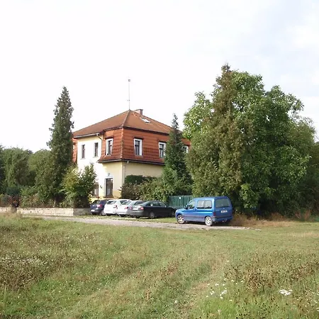 Pension Stara Skola Hruba Skala Exterior photo