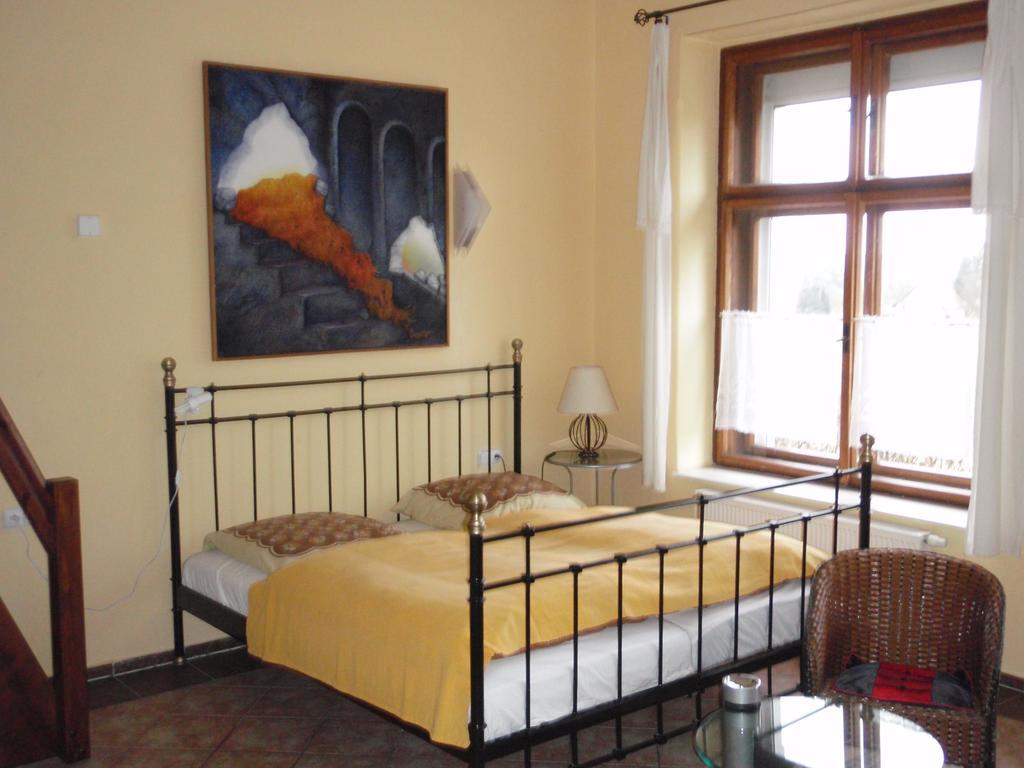 Pension Stara Skola Apartment Hruba Skala
